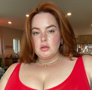 Hire Tess Holliday to Speak | Get Pricing And Availability | Book Today
