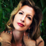 Speaker Profile Thumbnail for Alysia Reiner